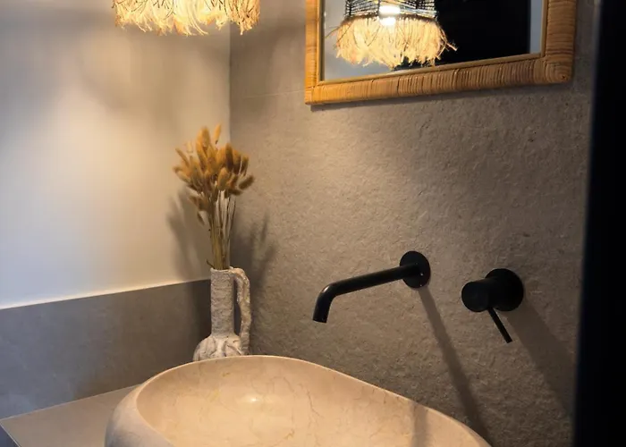 Pensiune Yucca Calma Pefki