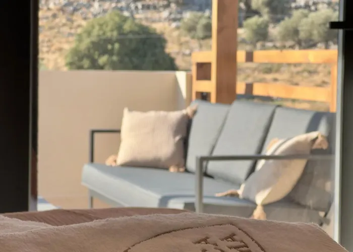 Yucca Calma Pensiune Pefki