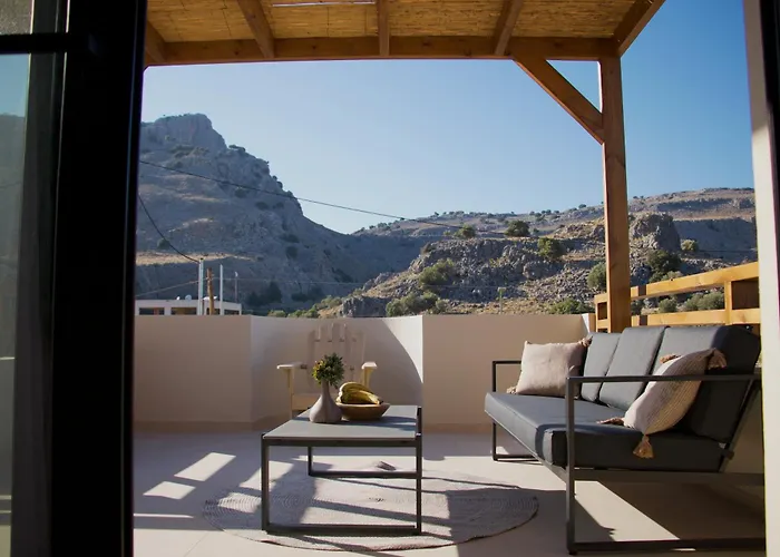 Yucca Calma Pensiune Pefki