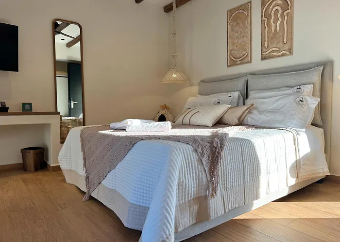 Pensiune Yucca Calma Pefki