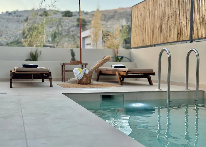 Yucca Calma Pensiune Pefki